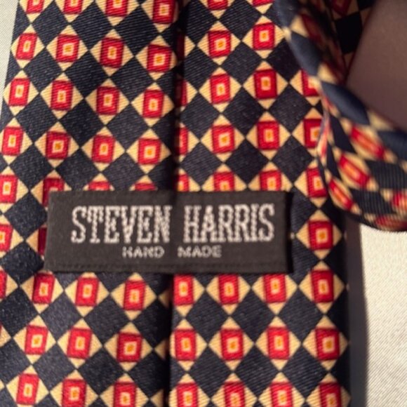 Steven Harris Tie (red/navy) - Picture 2 of 3